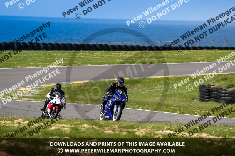anglesey no limits trackday;anglesey photographs;anglesey trackday photographs;enduro digital images;event digital images;eventdigitalimages;no limits trackdays;peter wileman photography;racing digital images;trac mon;trackday digital images;trackday photos;ty croes